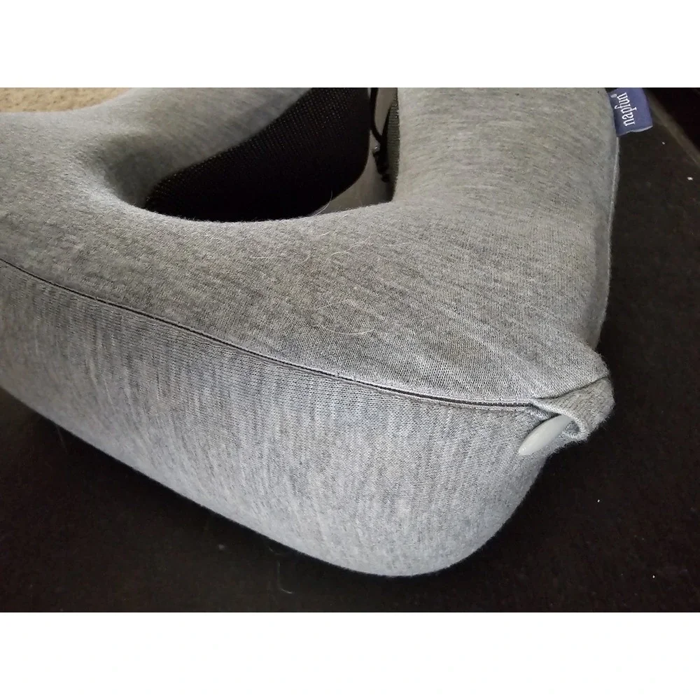 Napfun Travel‎ Neck Pillow Gray Upgraded Airplane Zipper To Open Inside For Care